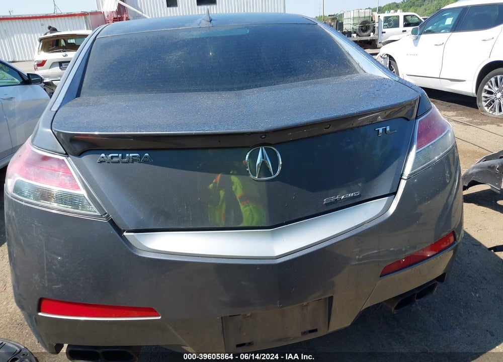 2011 ACURA TL 3.7 VIN: 19UUA9F52BA002305