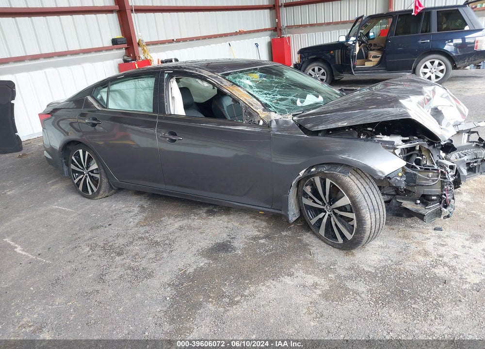 2020 NISSAN ALTIMA SR FWD VIN: 1N4BL4CV0LN318616