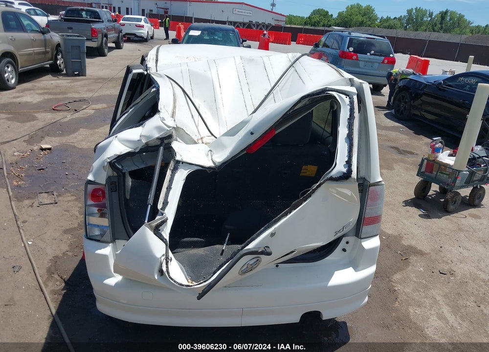 2006 SCION XB VIN: JTLKT324364049670