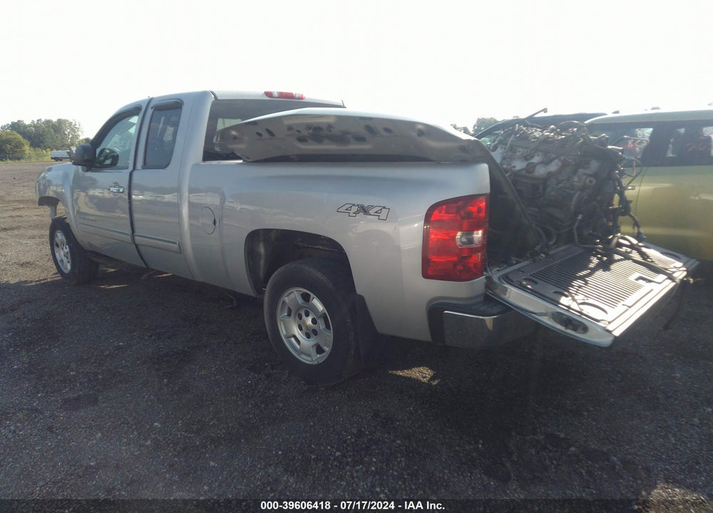 2011 CHEVROLET SILVERADO 1500 VIN: 1GCRKSEA1BZ213813