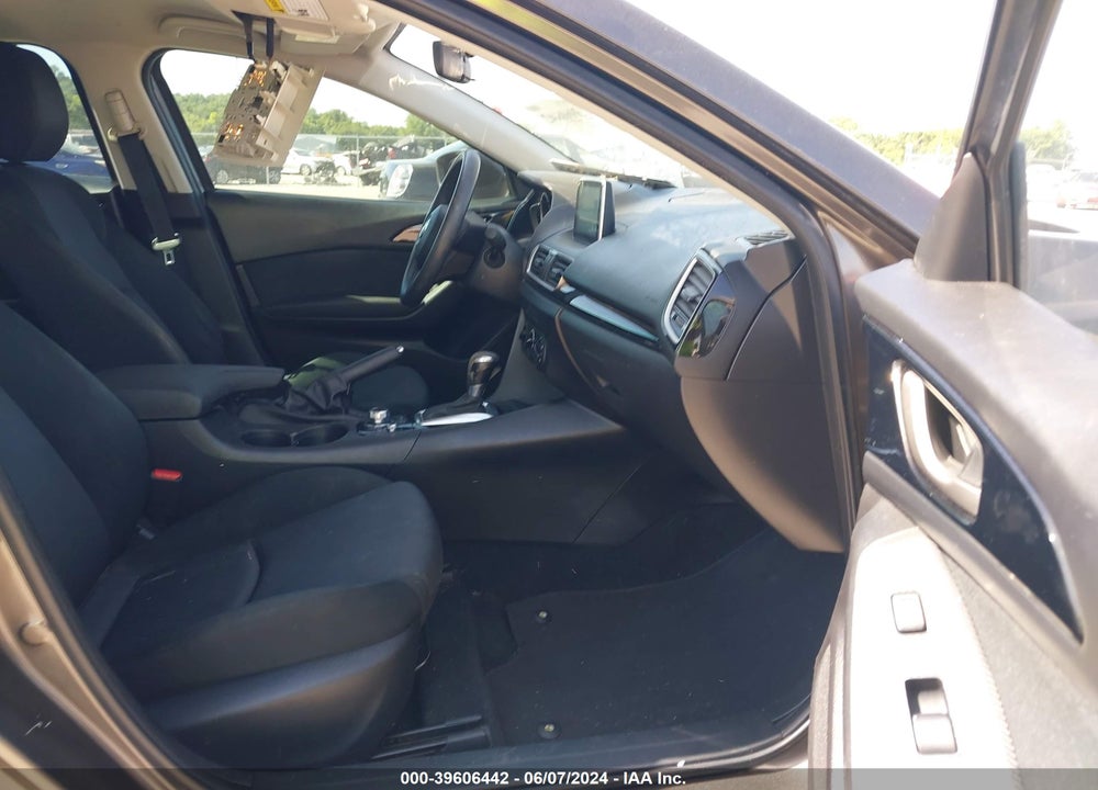 2015 MAZDA 3 I SPORT VIN: 3MZBM1U72FM192017