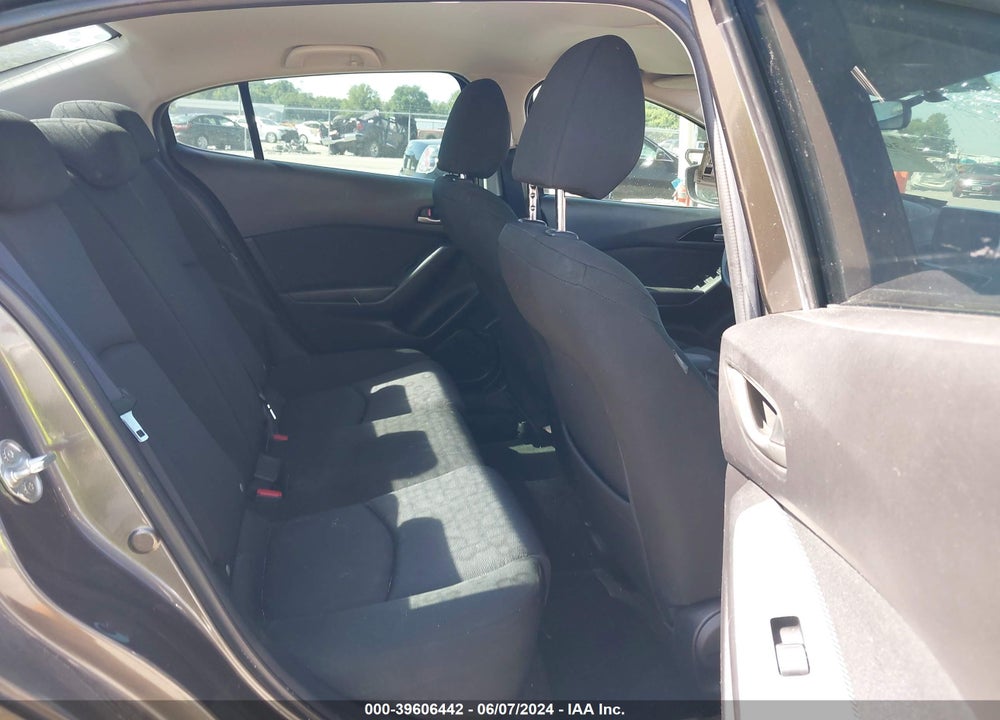 2015 MAZDA 3 I SPORT VIN: 3MZBM1U72FM192017