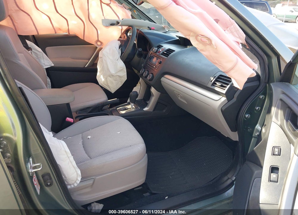 2015 SUBARU FORESTER 2.5I PREMIUM VIN: JF2SJADC8FH571084