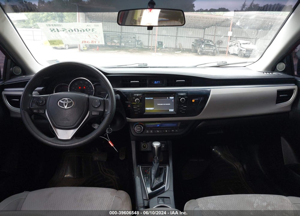 2015 TOYOTA COROLLA LE VIN: 5YFBURHE7FP295050