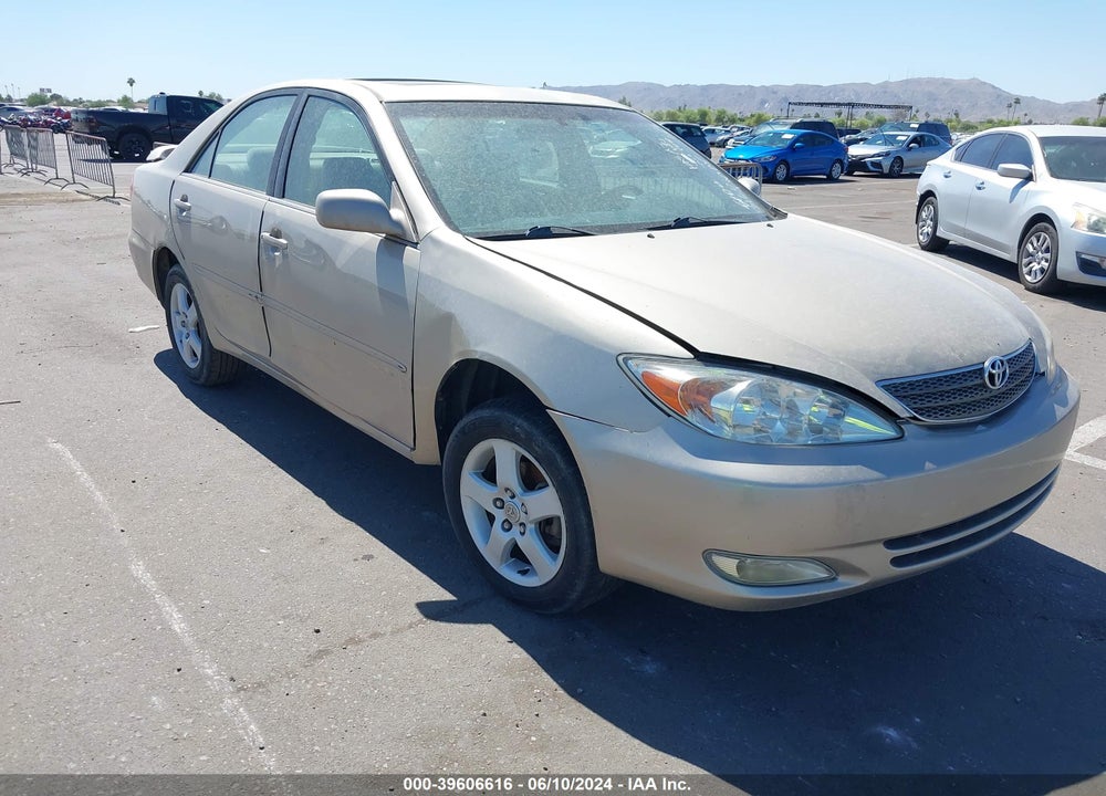 2004 TOYOTA CAMRY SE VIN: 4T1BE32K04U798536