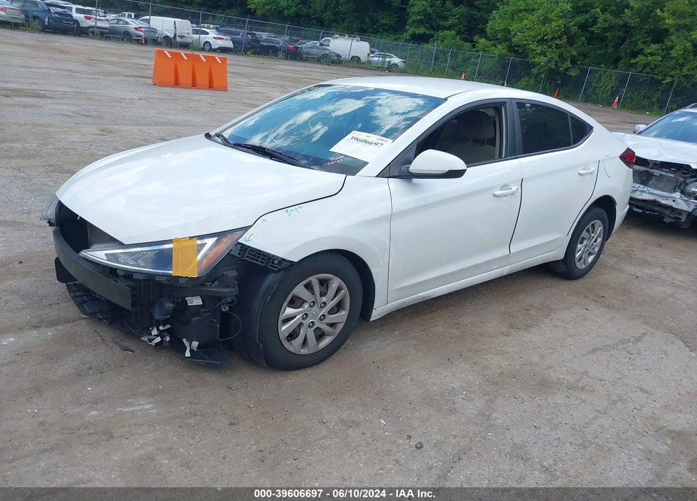 2020 HYUNDAI ELANTRA SE VIN: 5NPD74LF9LH591098