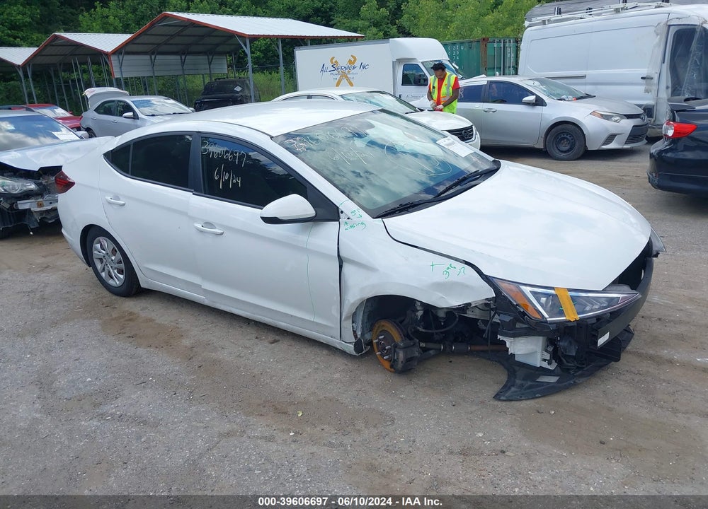 2020 HYUNDAI ELANTRA SE VIN: 5NPD74LF9LH591098