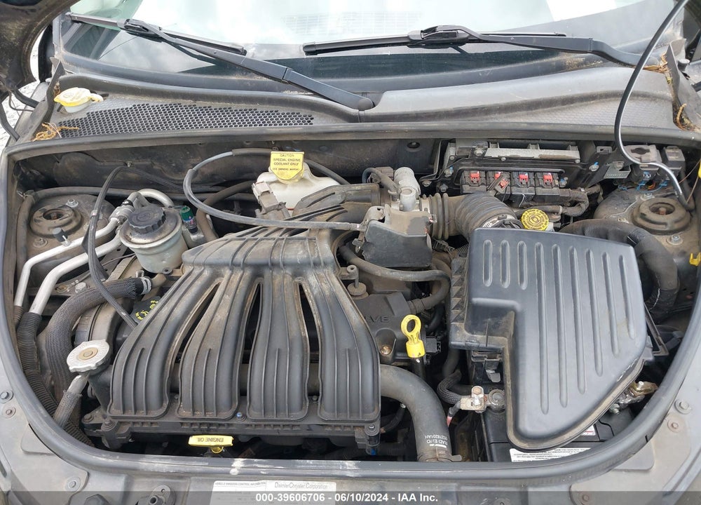 2008 CHRYSLER PT CRUISER LX VIN: 3A8FY48B88T136397