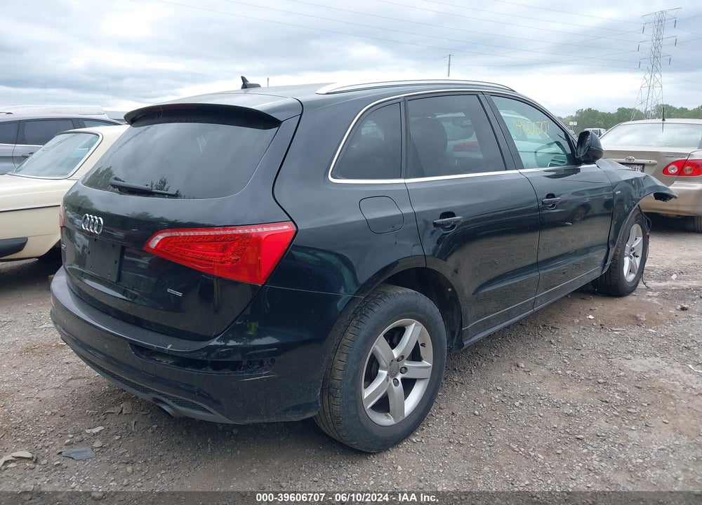 2010 AUDI Q5 3.2 PREMIUM VIN: WA1MKAFPXAA041957