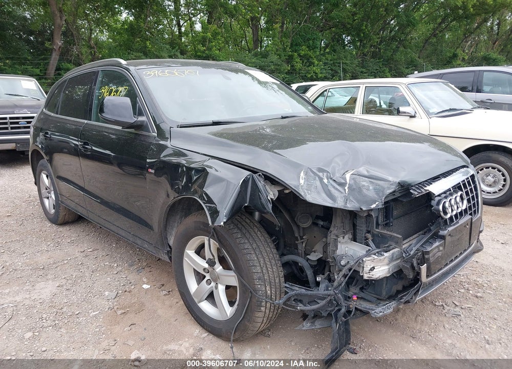 2010 AUDI Q5 3.2 PREMIUM VIN: WA1MKAFPXAA041957