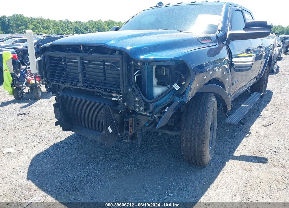 2022 RAM 2500 LIMITED 4X4 6'4 BOX VIN: 3C6UR5SL8NG401561