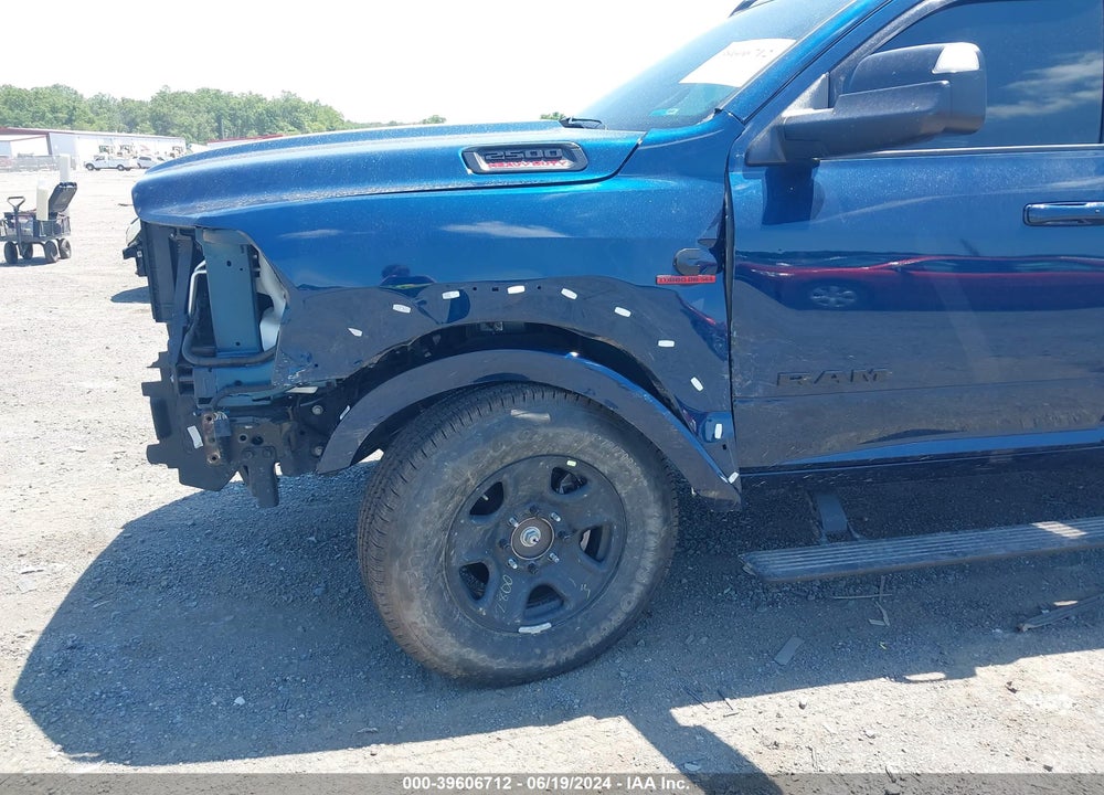 2022 RAM 2500 LIMITED 4X4 6'4 BOX VIN: 3C6UR5SL8NG401561