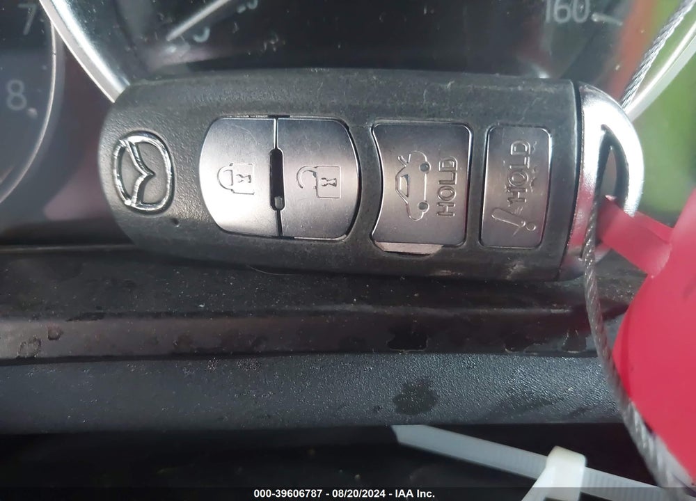 2018 MAZDA MAZDA6 VIN: JM1GL1UM0J1320777
