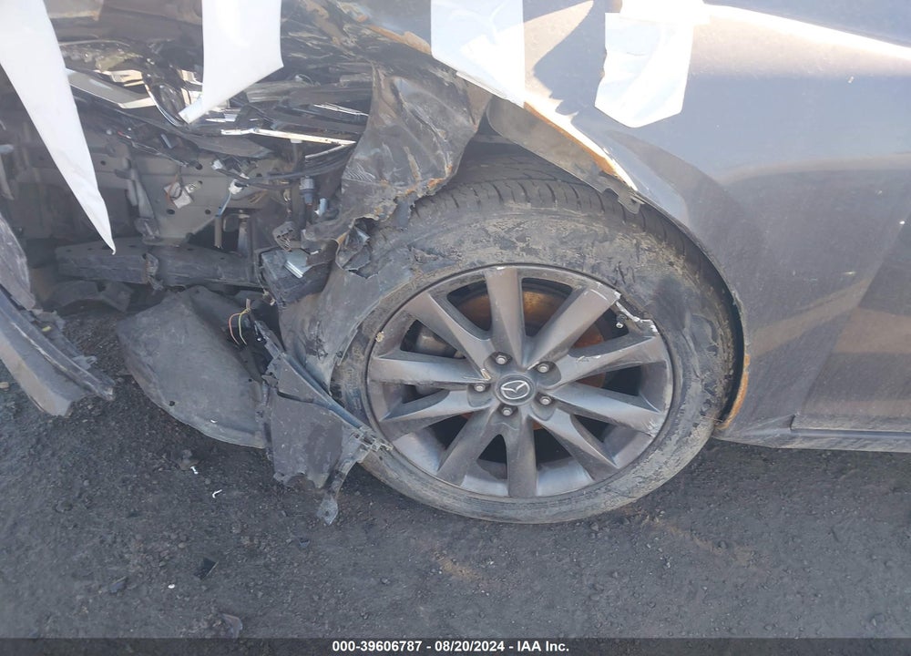 2018 MAZDA MAZDA6 VIN: JM1GL1UM0J1320777