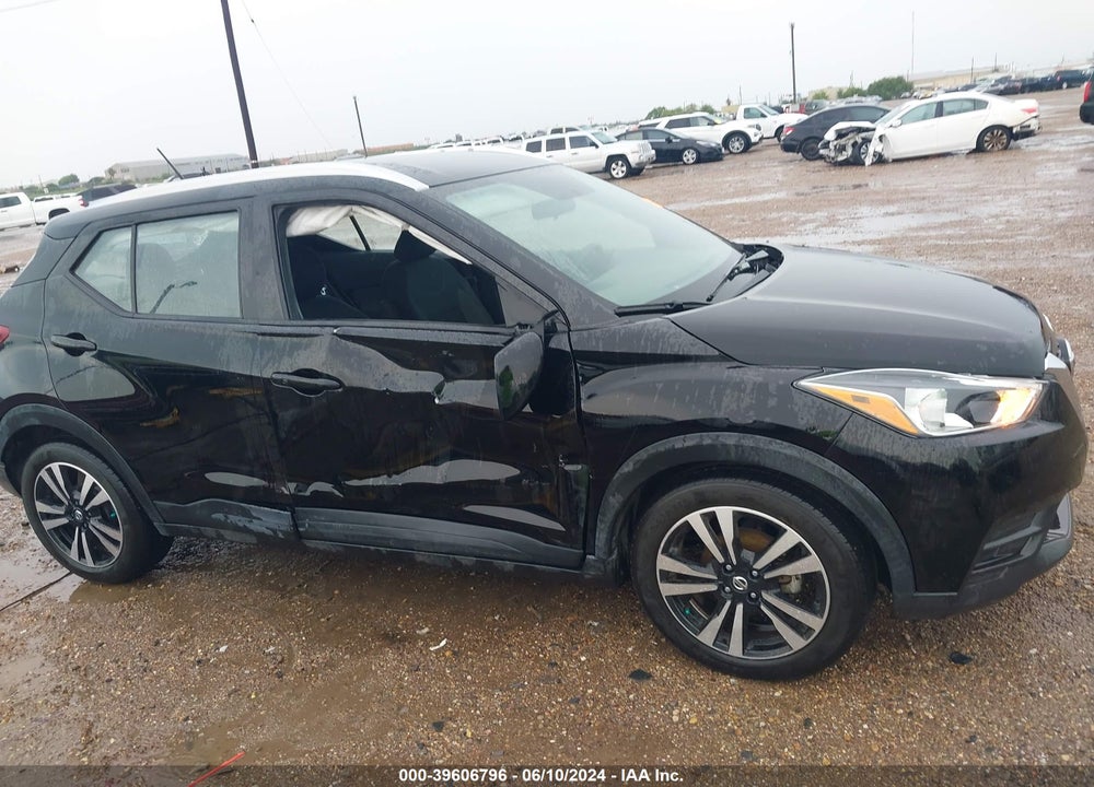 2019 NISSAN KICKS SV VIN: 3N1CP5CUXKL546057