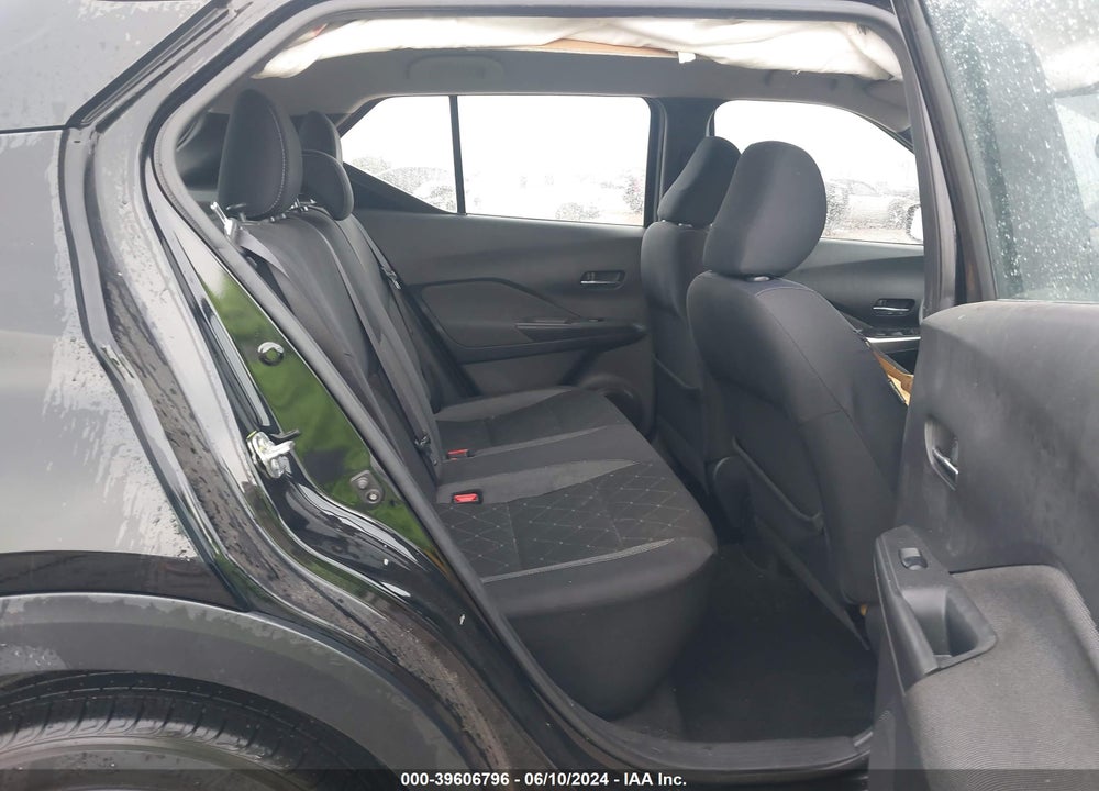 2019 NISSAN KICKS SV VIN: 3N1CP5CUXKL546057