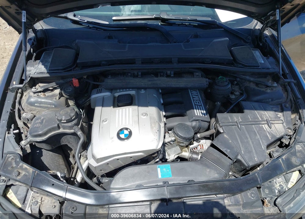 2006 BMW 330XI VIN: WBAVD33576KV68419
