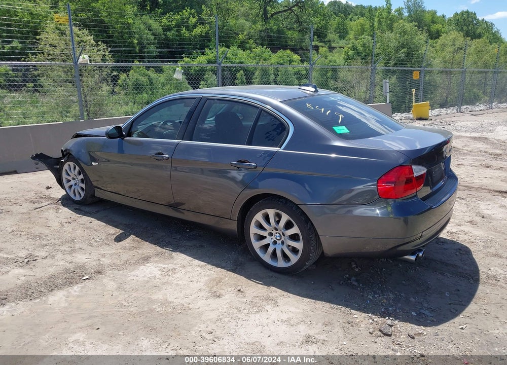 2006 BMW 330XI VIN: WBAVD33576KV68419
