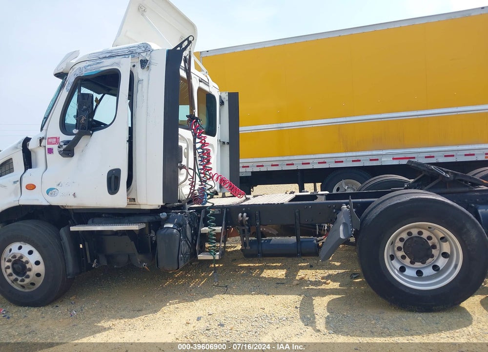 2013 FREIGHTLINER CASCADIA 113 VIN: 1FUJGBD45DLBX9516