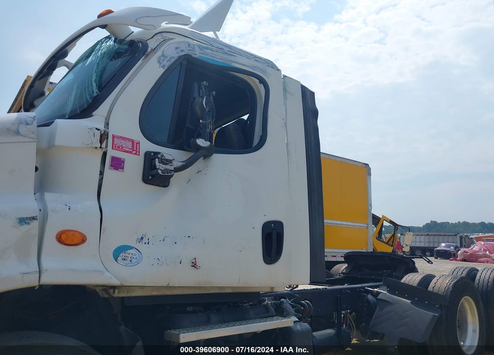 2013 FREIGHTLINER CASCADIA 113 VIN: 1FUJGBD45DLBX9516