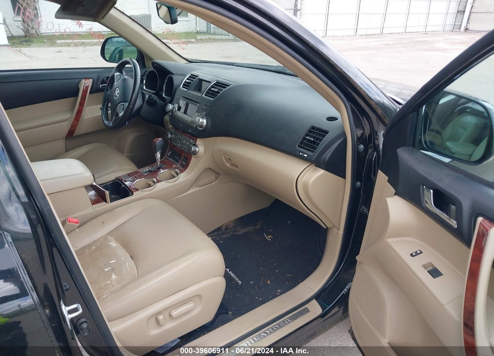2012 TOYOTA HIGHLANDER LIMITED V6 VIN: 5TDYK3EH1CS069052