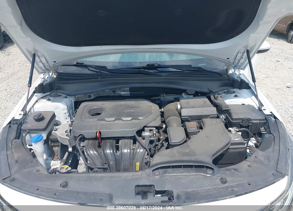 2019 KIA OPTIMA LX VIN: 5XXGT4L33KG339890
