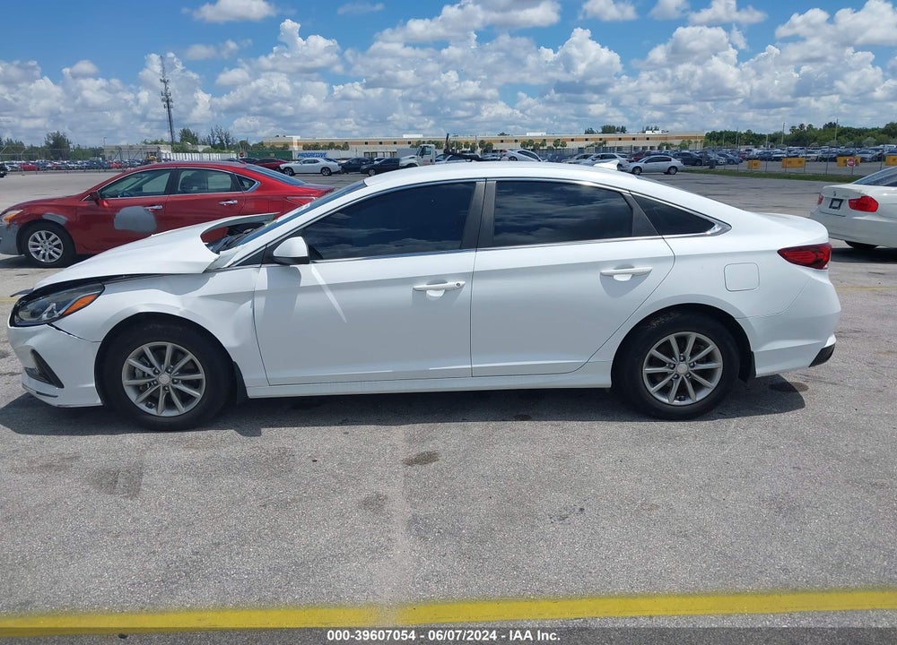 2019 HYUNDAI SONATA SE VIN: 5NPE24AF2KH737894