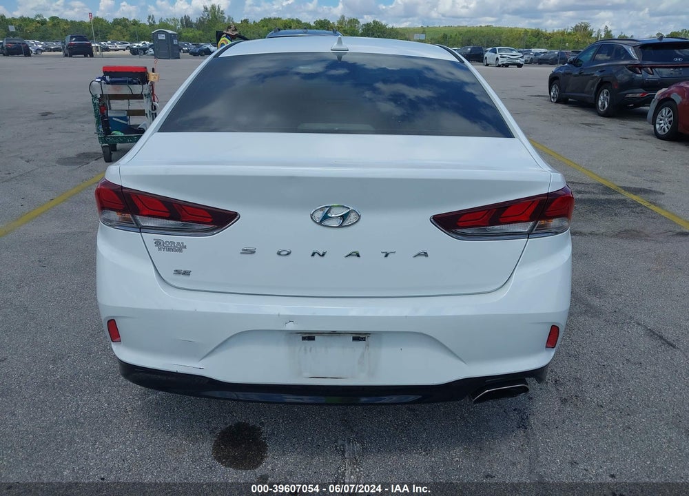 2019 HYUNDAI SONATA SE VIN: 5NPE24AF2KH737894