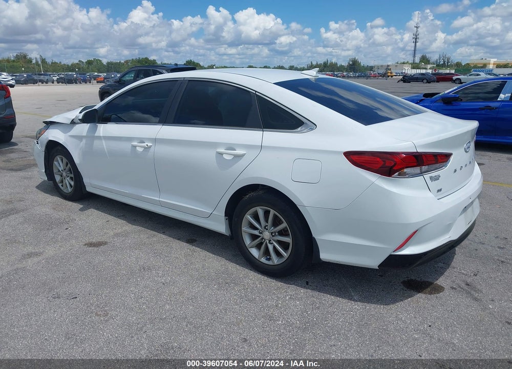 2019 HYUNDAI SONATA SE VIN: 5NPE24AF2KH737894