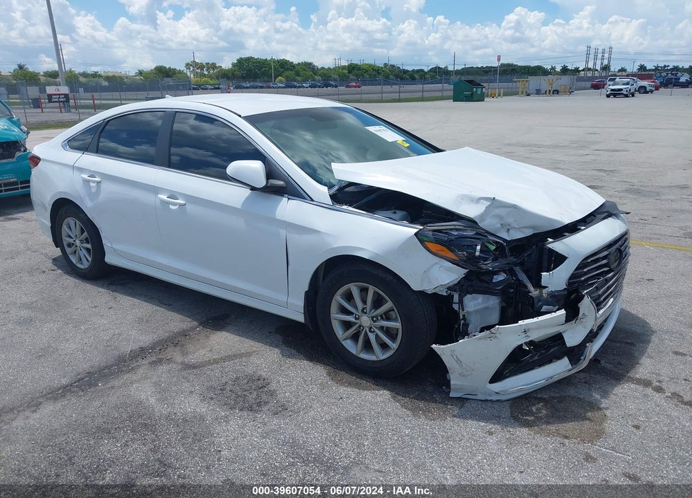 2019 HYUNDAI SONATA SE VIN: 5NPE24AF2KH737894