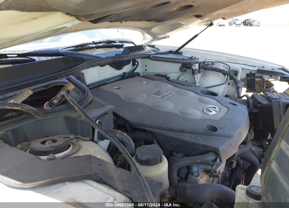 2008 INFINITI FX35 VIN: JNRAS08U08X100642