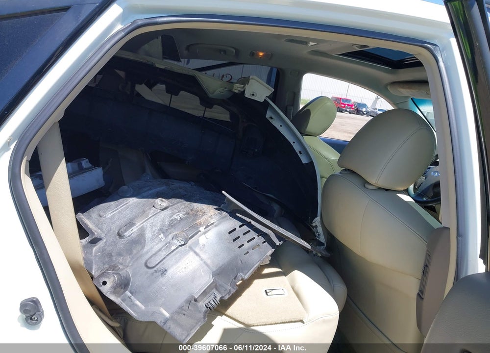 2008 INFINITI FX35 VIN: JNRAS08U08X100642