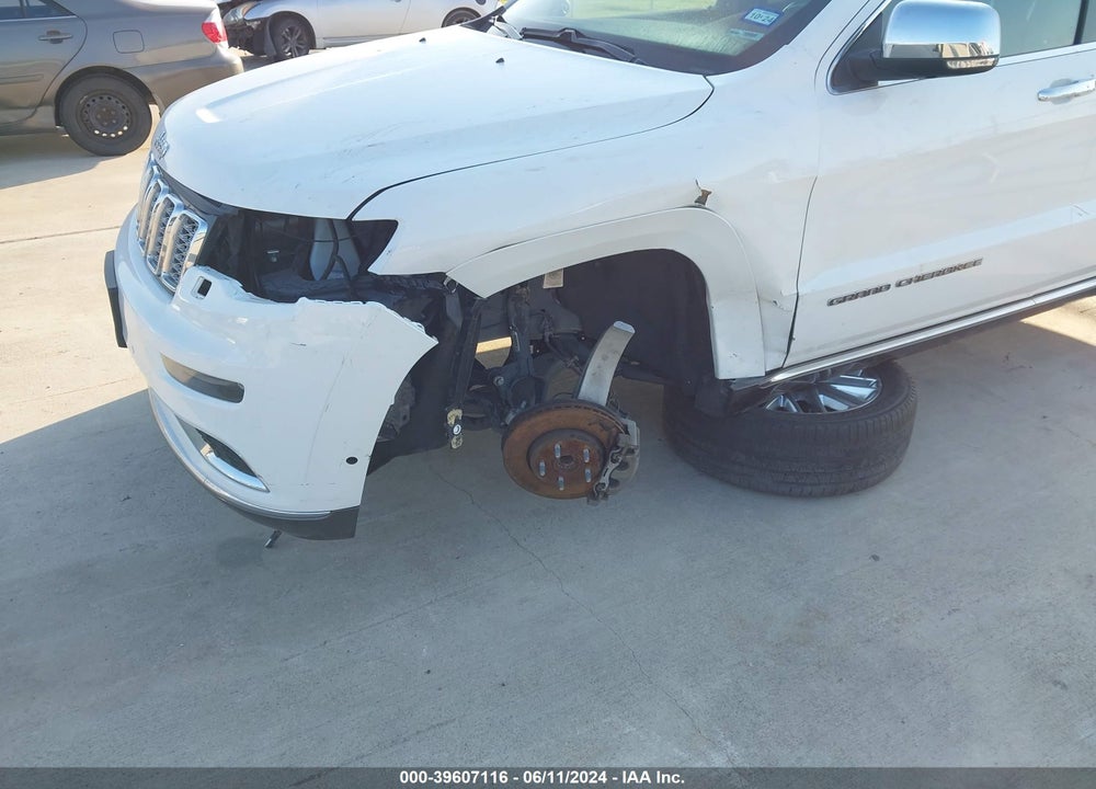 2018 CHEROKEE JEEP GRAND  SUMMIT 4X2 VIN: 1C4RJEJG5JC109986