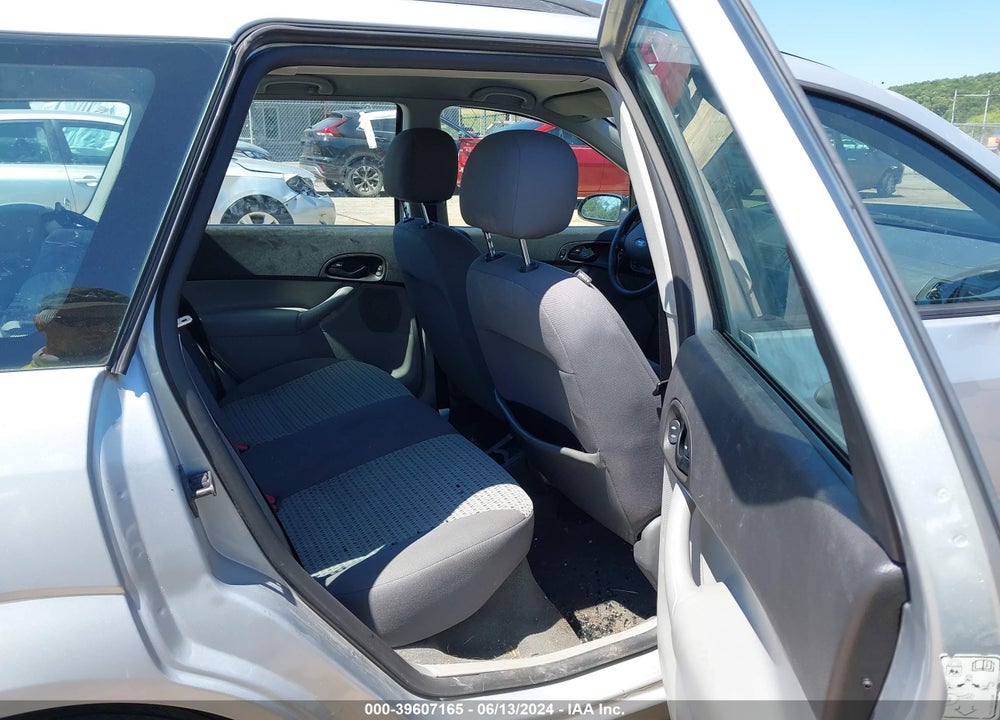 2007 FORD FOCUS SE/SES VIN: 1FAHP36N17W172540