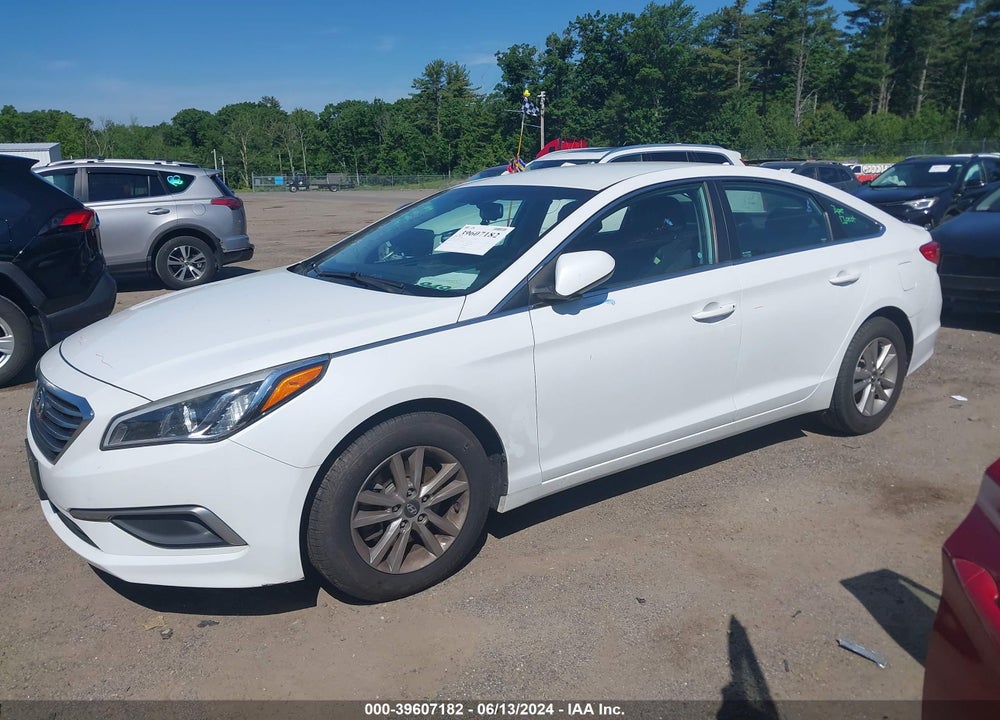 2016 HYUNDAI SONATA SE VIN: 5NPE24AF7GH317166