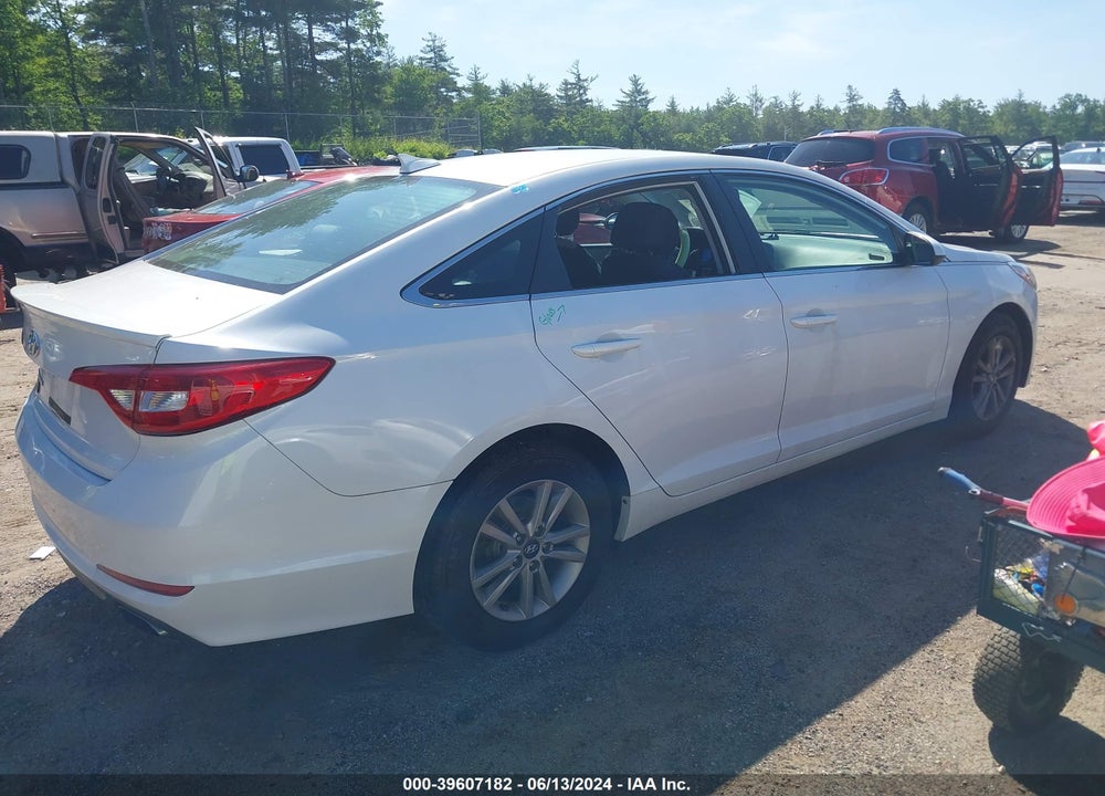 2016 HYUNDAI SONATA SE VIN: 5NPE24AF7GH317166