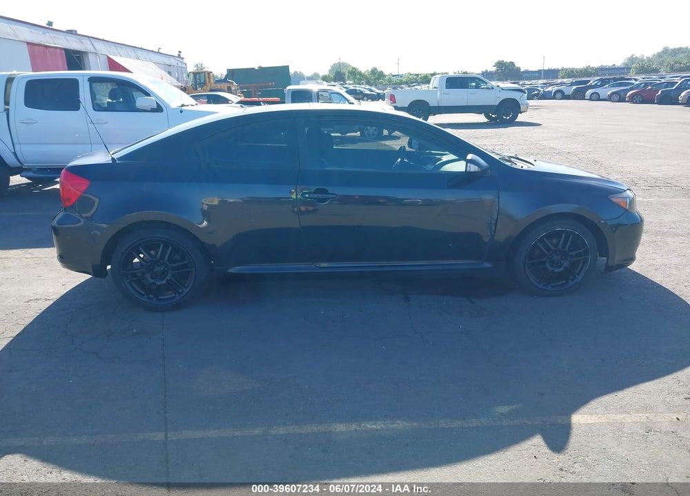 2006 SCION TC VIN: JTKDE167560138843