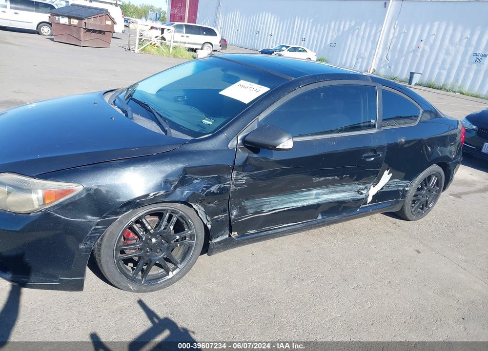 2006 SCION TC VIN: JTKDE167560138843