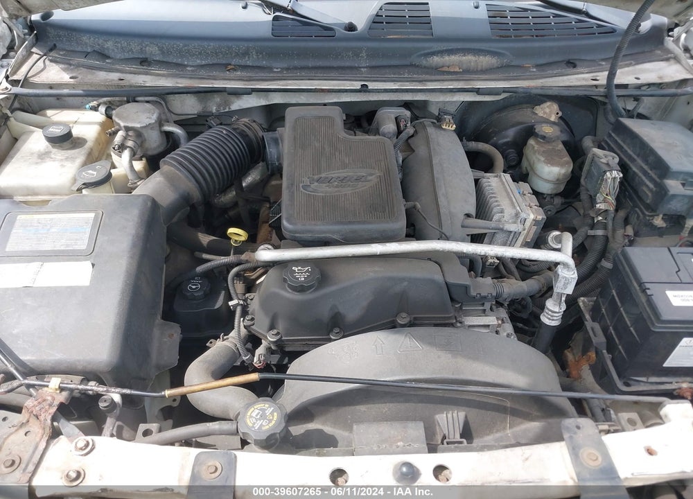 2004 GMC ENVOY XL SLE VIN: 1GKET16S546155873