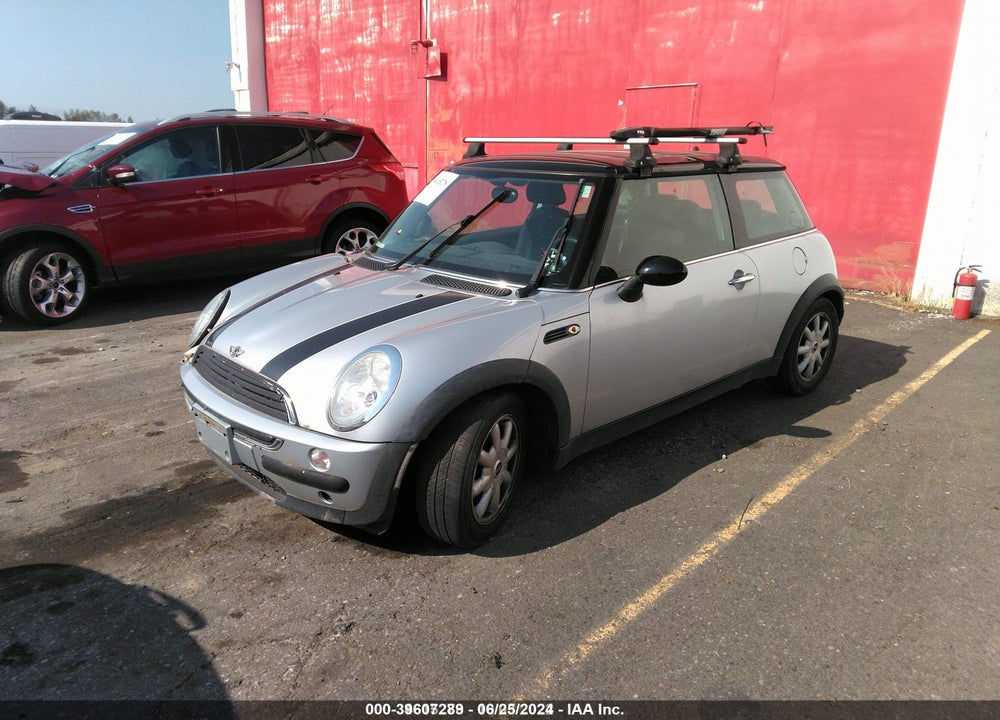 2003 MINI COOPER HARDTOP BASE (M5) VIN: WMWRC33463TE14708