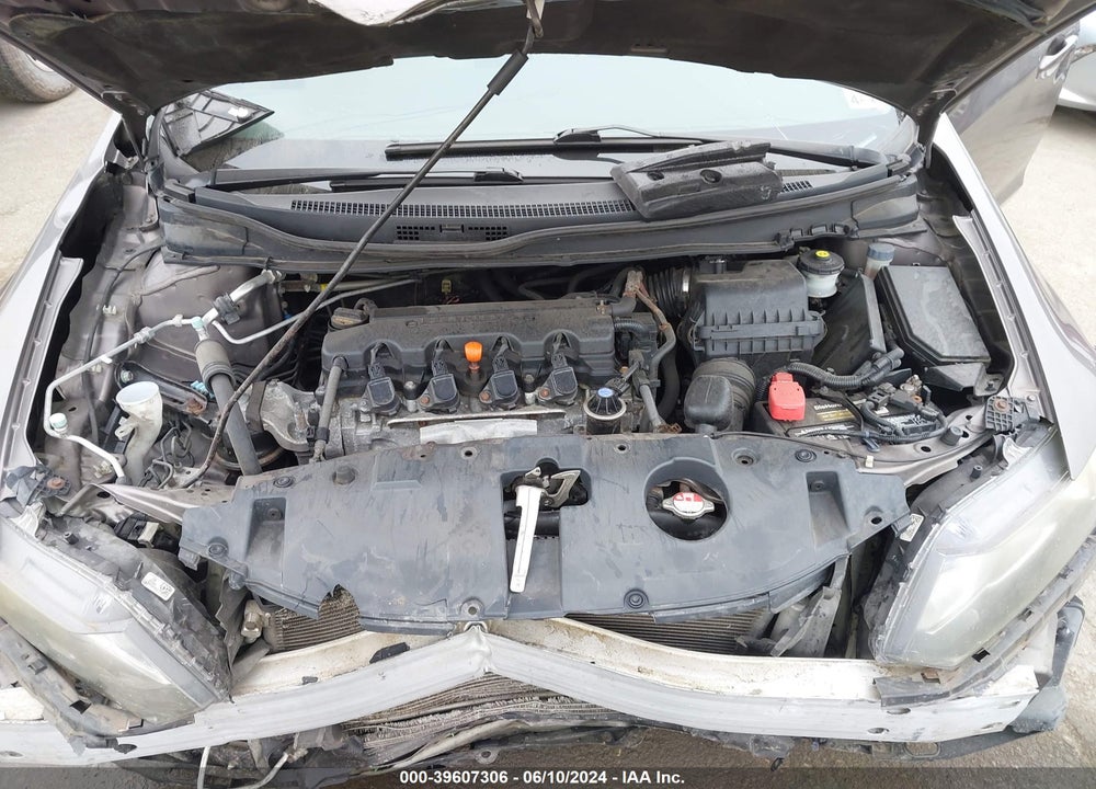 2014 HONDA CIVIC LX VIN: 19XFB2E50EE019277
