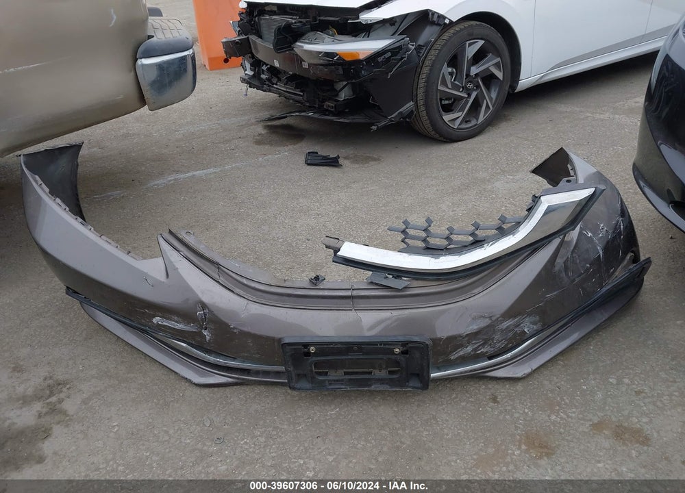 2014 HONDA CIVIC LX VIN: 19XFB2E50EE019277
