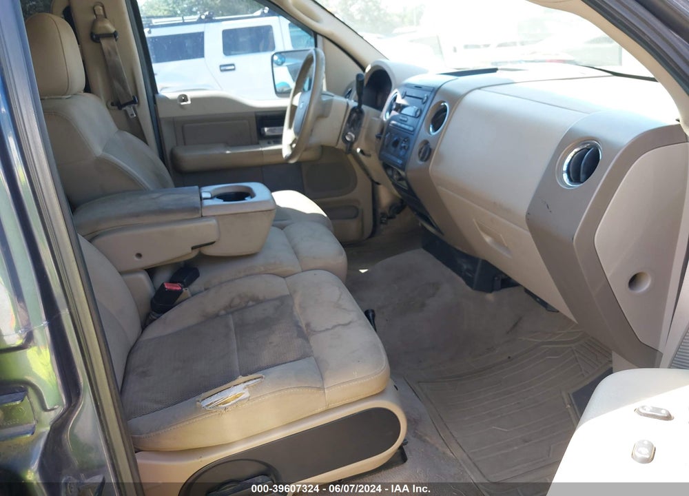 2006 FORD F-150 XLT VIN: 1FTRW12W56FA70113