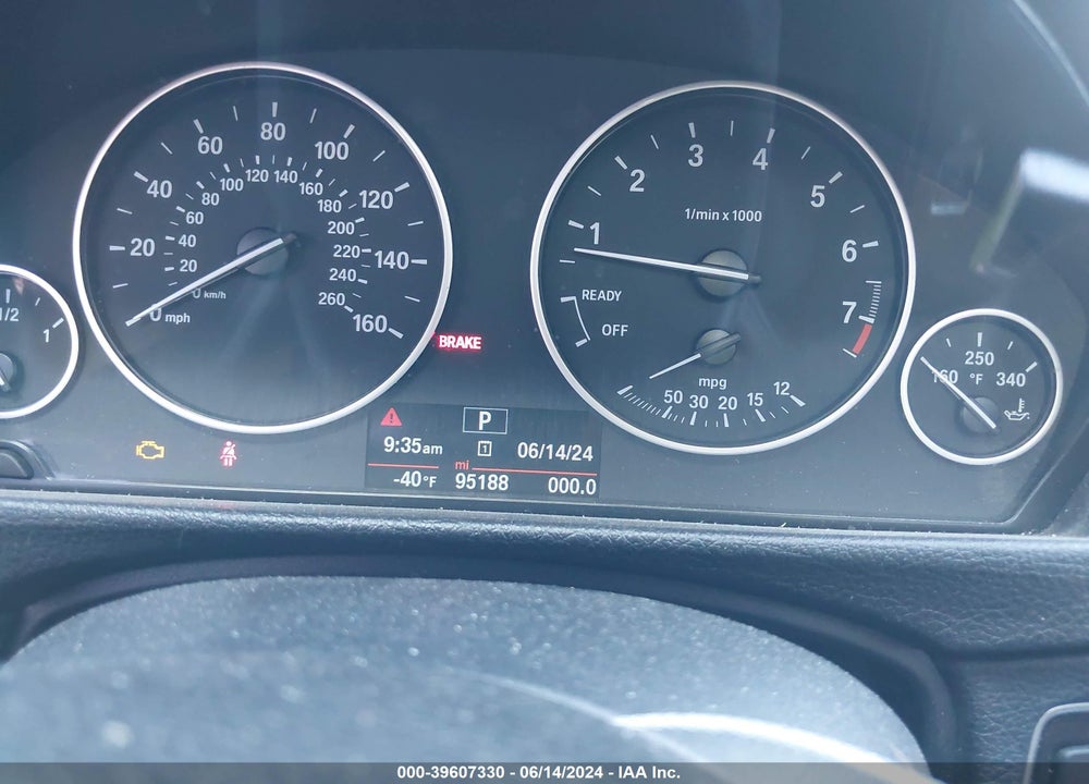 2018 BMW 320I XDRIVE VIN: WBA8A3C52JA488594