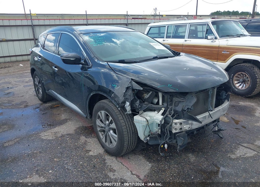2015 NISSAN MURANO SV VIN: 5N1AZ2MG3FN240115