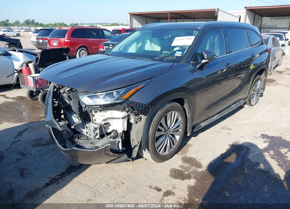 2021 TOYOTA HIGHLANDER PLATINUM VIN: 5TDFZRAH3MS053982