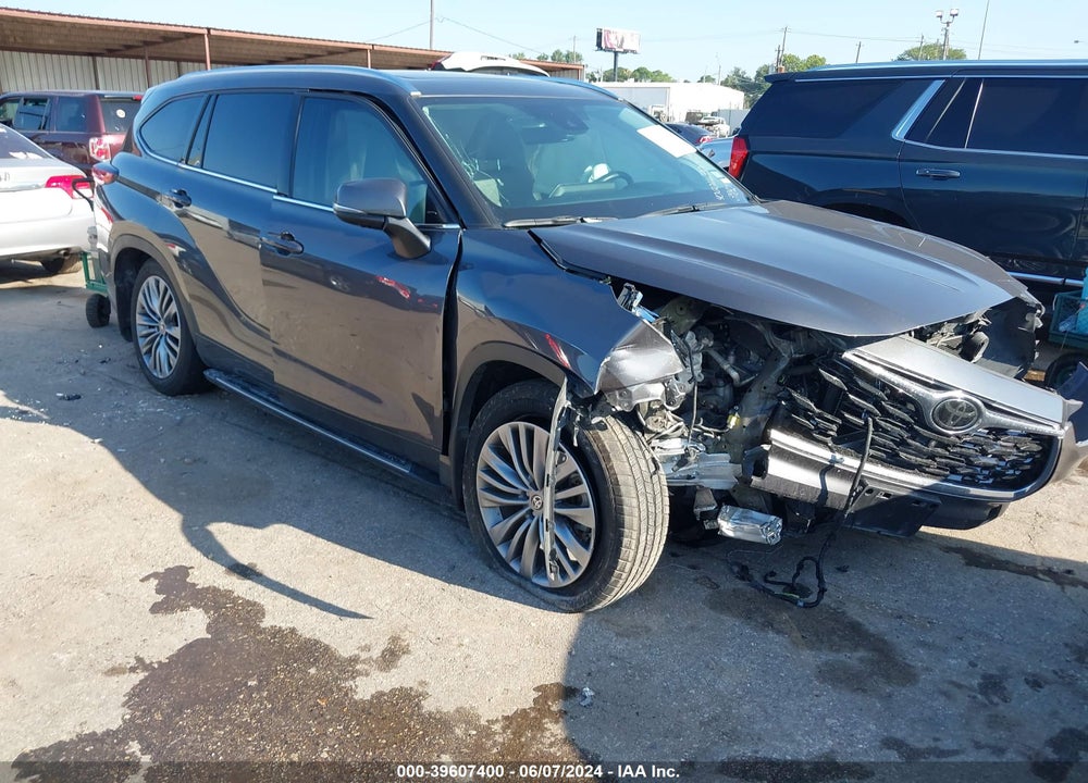 2021 TOYOTA HIGHLANDER PLATINUM VIN: 5TDFZRAH3MS053982