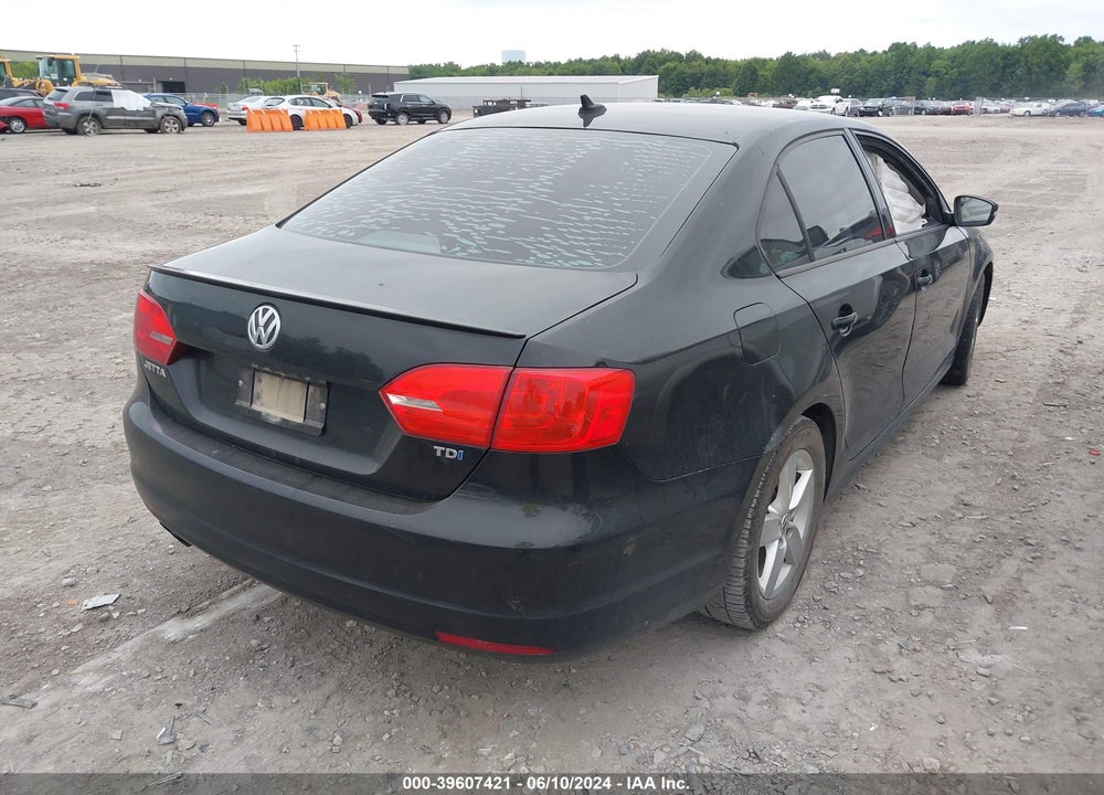 2012 VOLKSWAGEN JETTA 2.0L TDI VIN: 3VWLL7AJ8CM390378