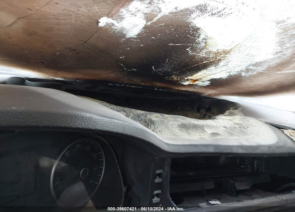 2012 VOLKSWAGEN JETTA 2.0L TDI VIN: 3VWLL7AJ8CM390378