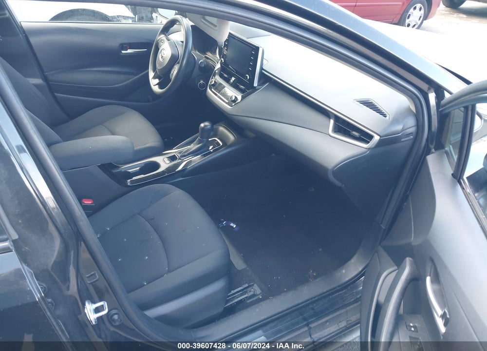 2020 TOYOTA COROLLA LE VIN: JTDEPRAE7LJ013990